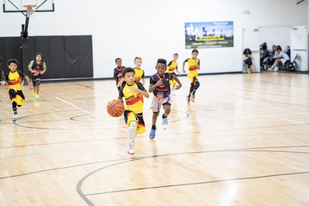 Building Confidence in Young Athletes Through Basketball Training